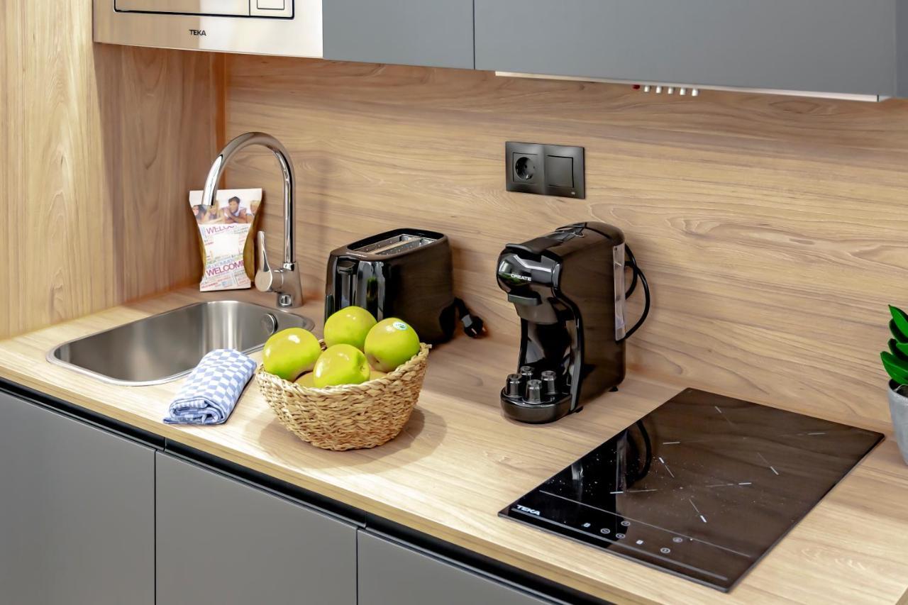 Dobohomes - Montesa 20 Apartamentos Madrid Room photo